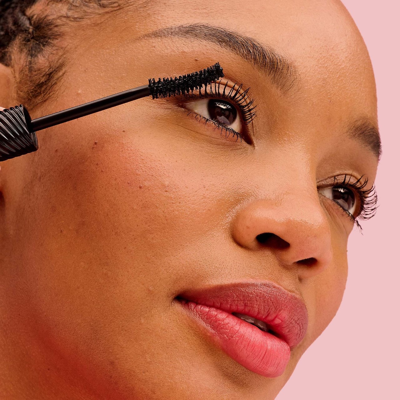 Benefit Cosmetics - Mini Fan Fest Fanning & Volumizing Mascara - Image 3