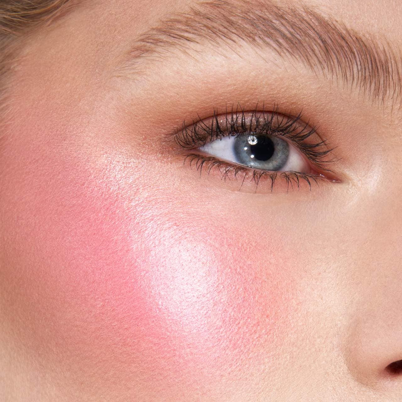 Charlotte Tilbury - Mini Hollywood Blush & Glow Palette - Image 3