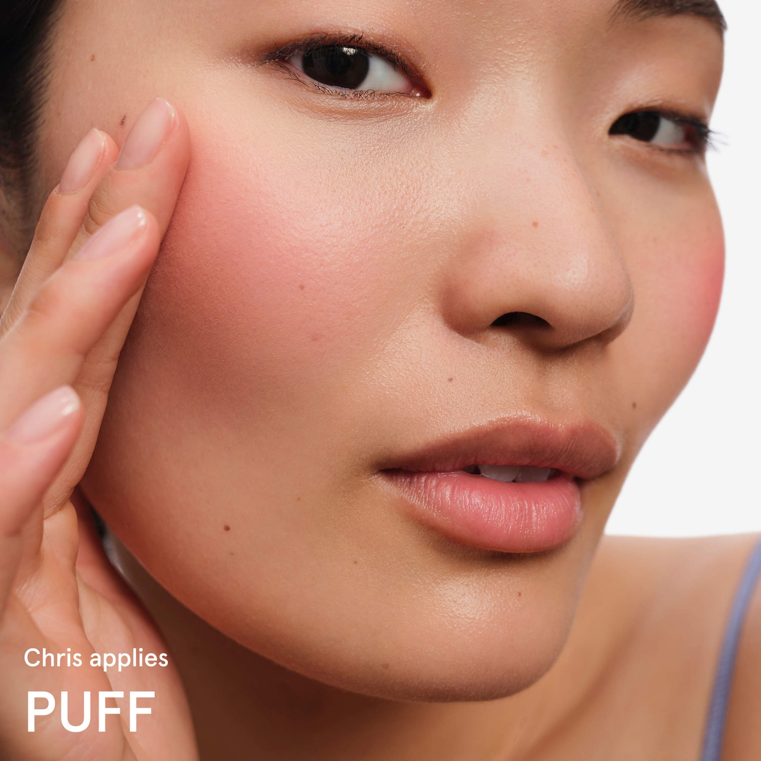 Glossier - Cloud Paint Plush Blush - Image 2