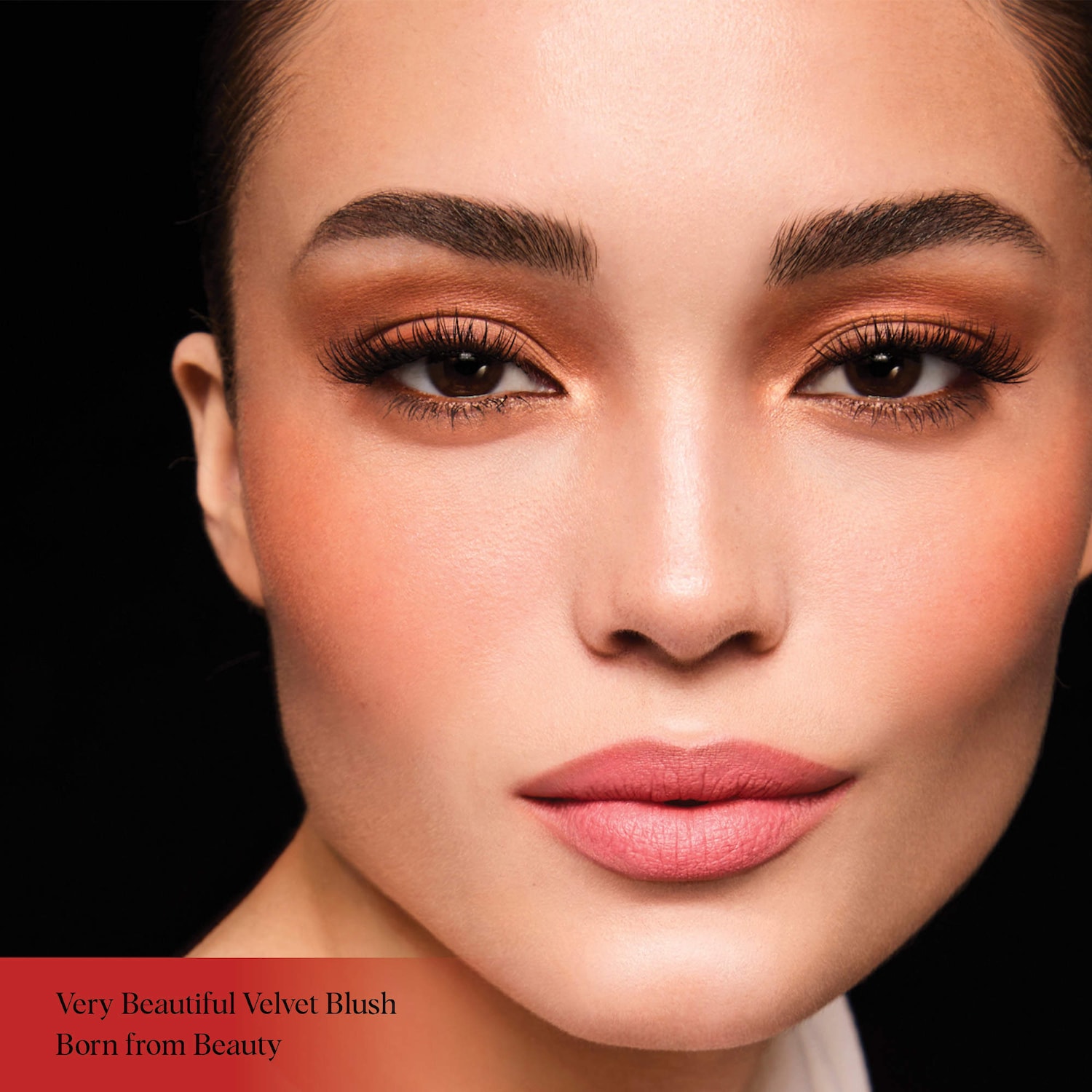 HUNG VANNGO BEAUTY – Very Beautiful Matte Velvet Blush